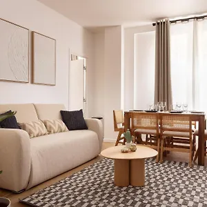 Appartement Cmg Saint Germain / Jardin Du Luxembourg Ii, Paris